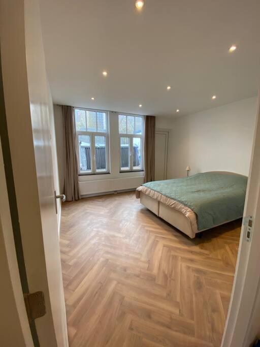 Center Gouda: View Deluxe Apartment Gouda
